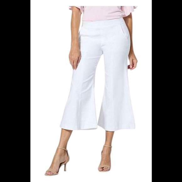 C Wonder by Christian Siriano Women's Flared Wide Leg Pant White - Regular - Picture 1 of 1